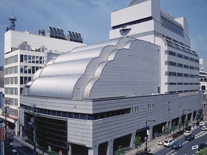 広島県民文化センターふくやま　概観写真