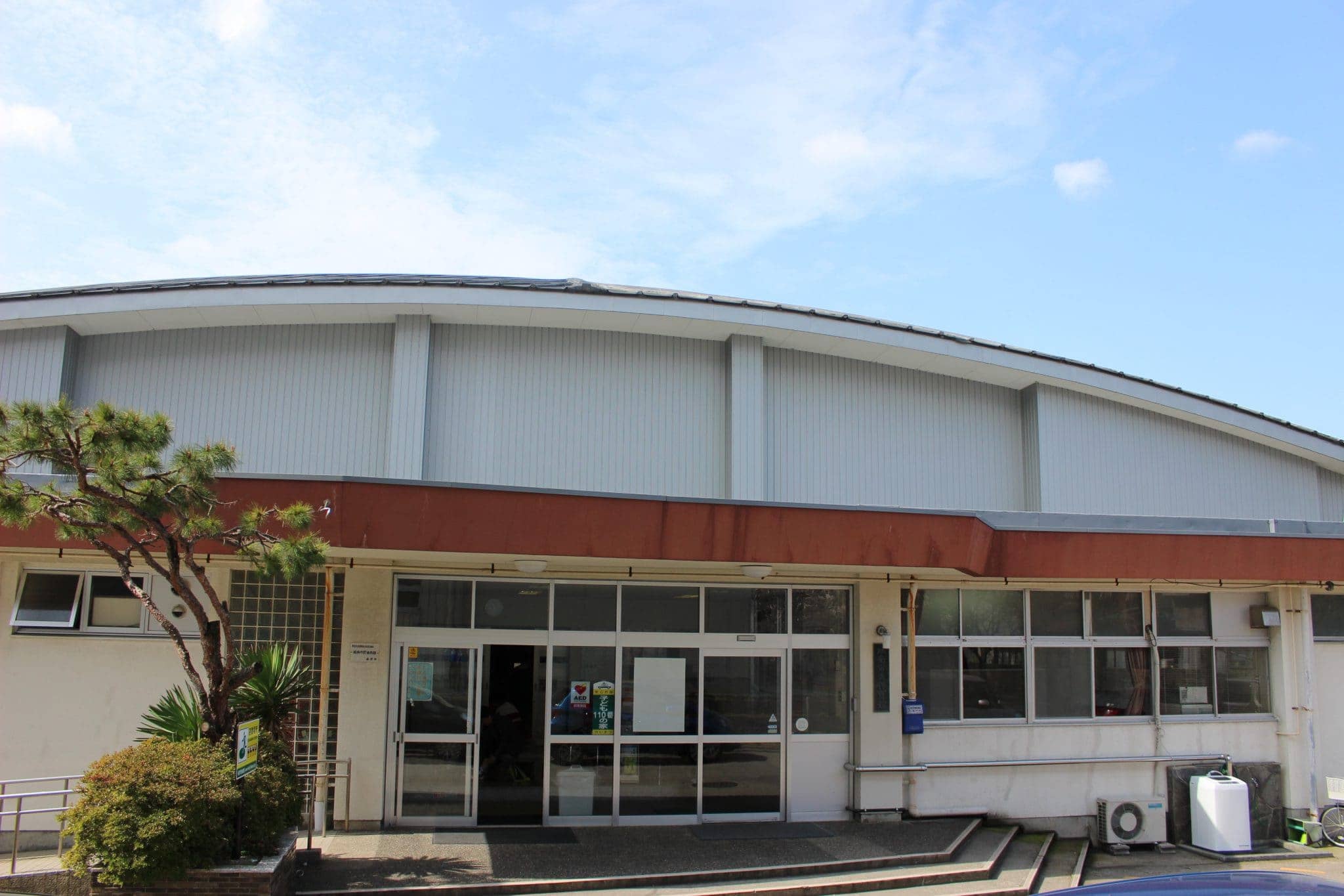 城南市民体育館　概観写真