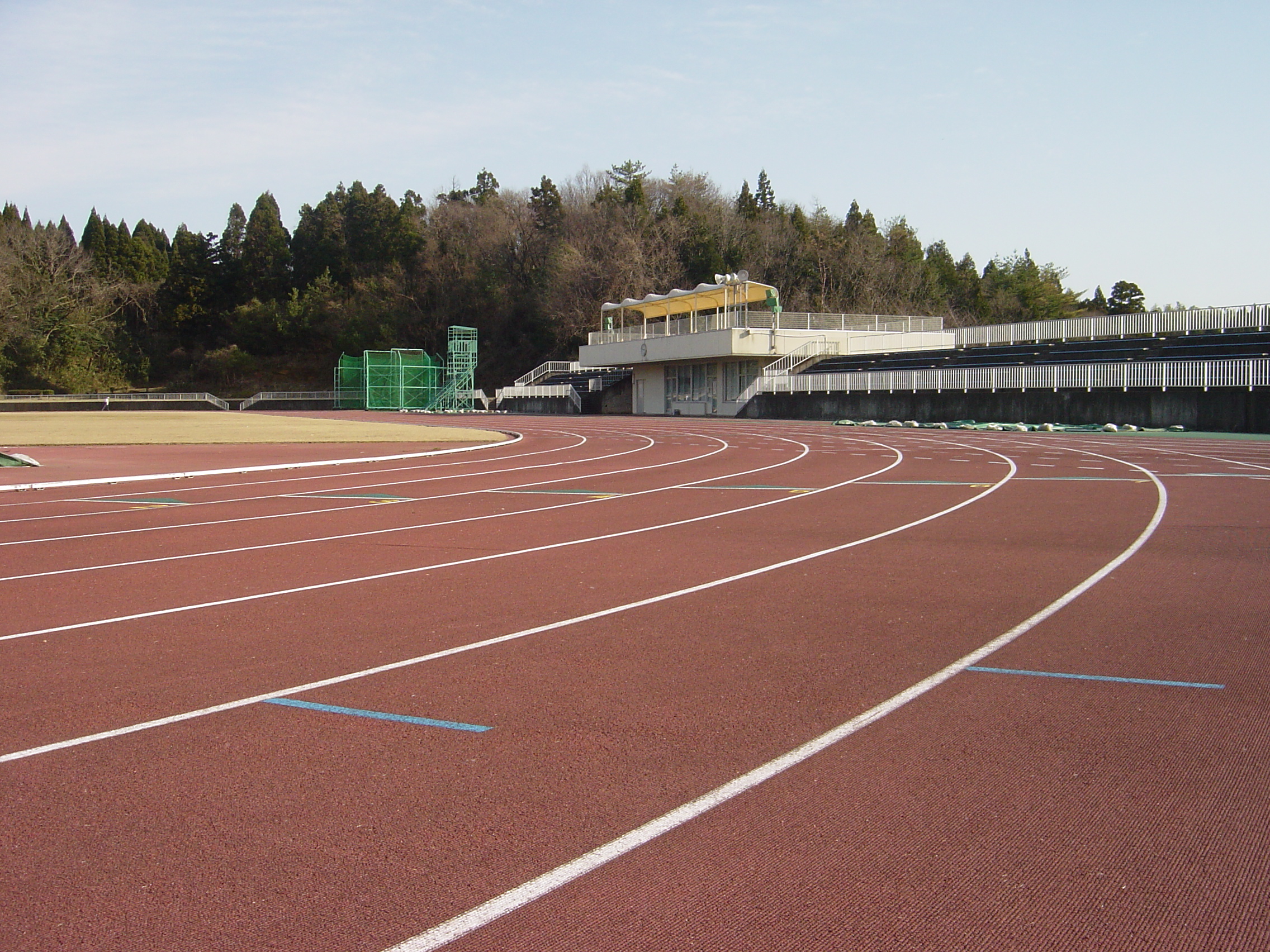 かほく市うのけ総合公園陸上競技場　概観写真