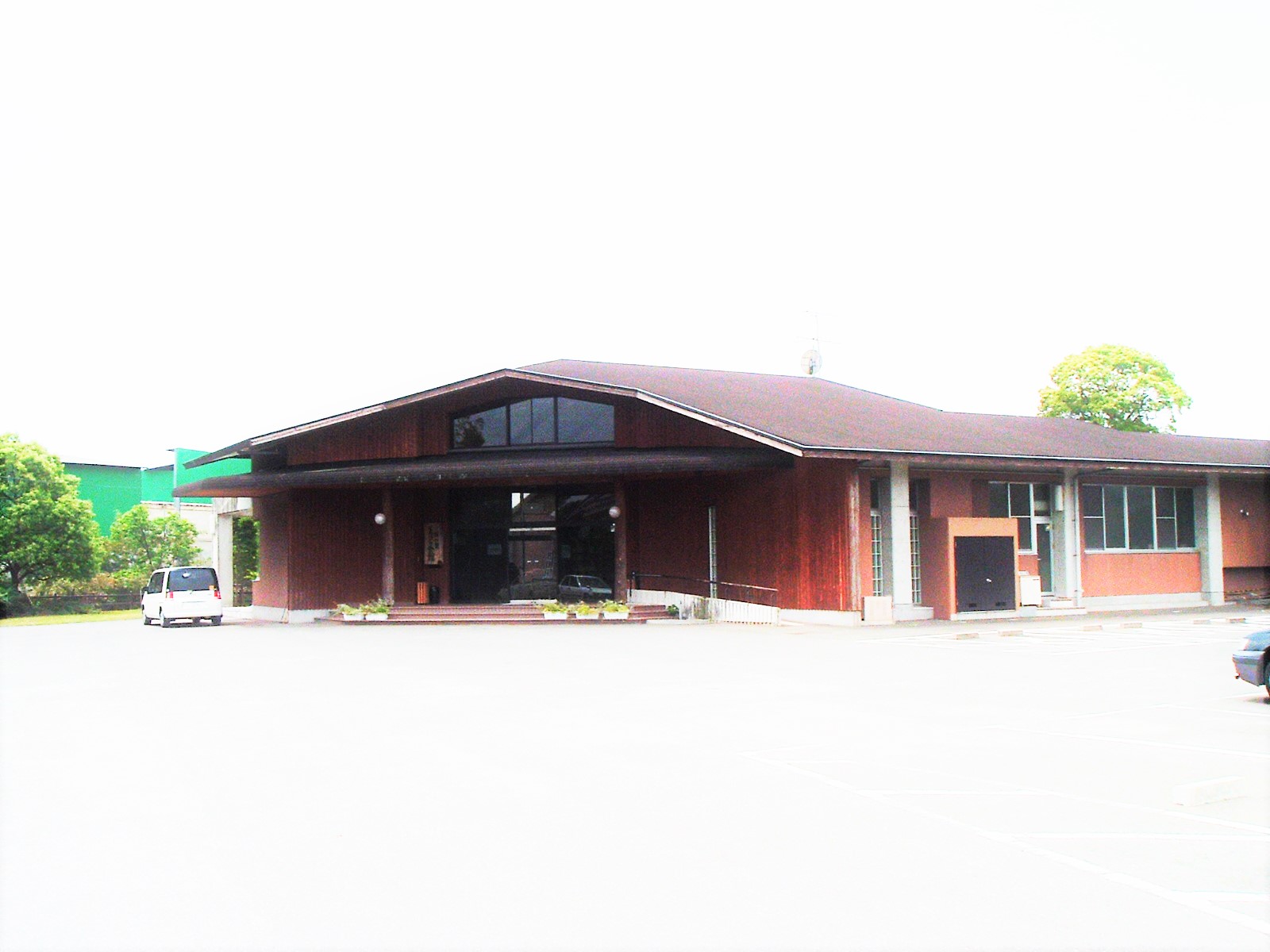 立石校区コミュニティセンター（くろつち会館）　概観写真