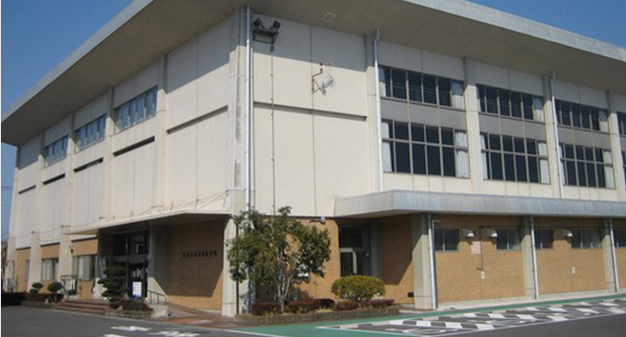 河内体育館　概観写真